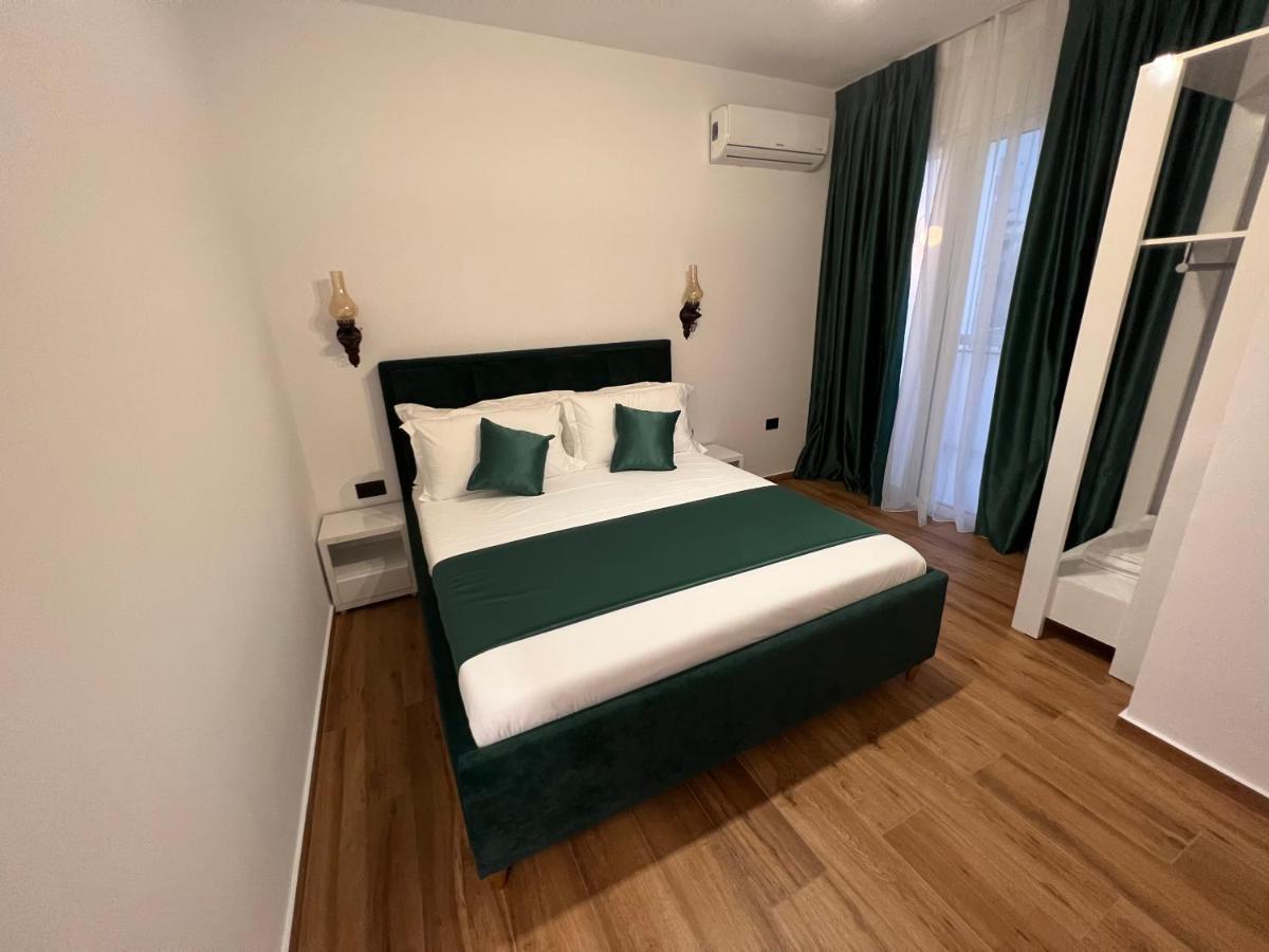 Illyrian Hotel Ksamil Ngoại thất bức ảnh