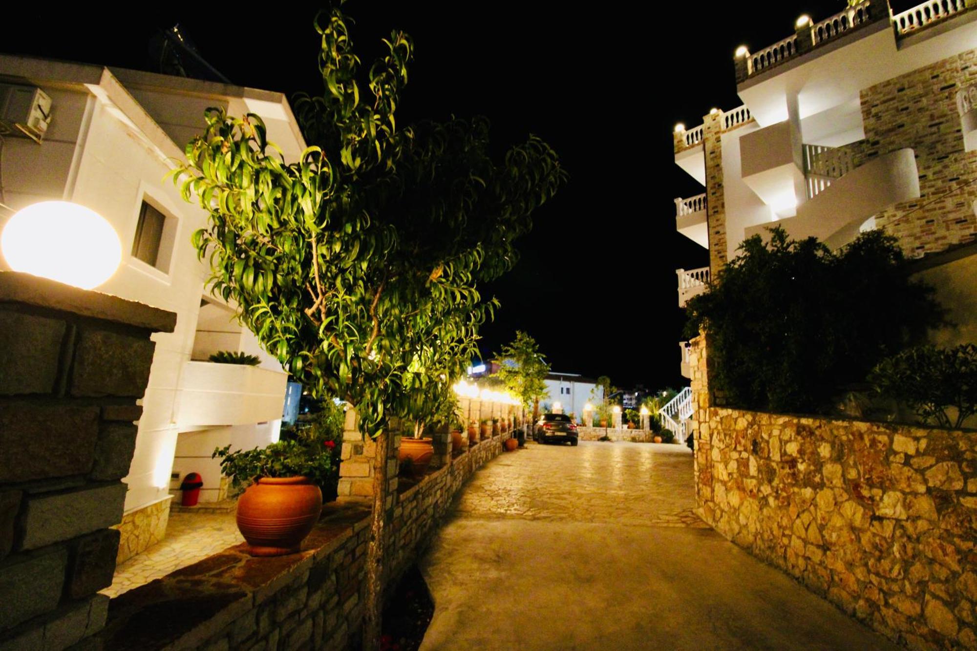Illyrian Hotel Ksamil Ngoại thất bức ảnh
